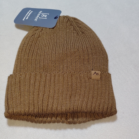 George Men’s Rib Beanie - Picture 8 of 8